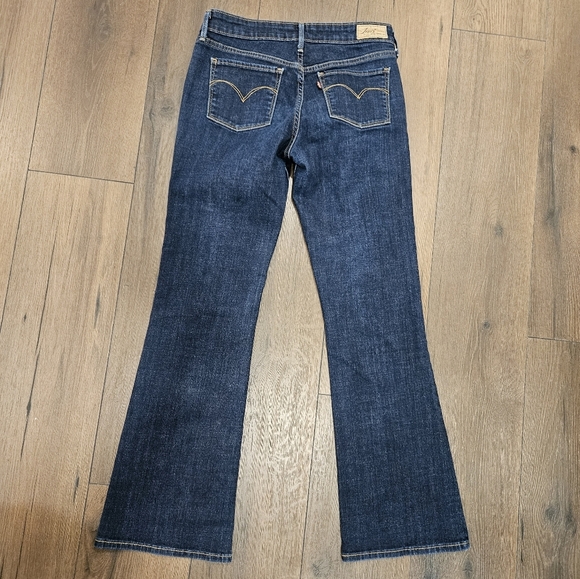 Levis Slight Curve Classic Boot Cut Jeans - Size 6 - Picture 13 of 13